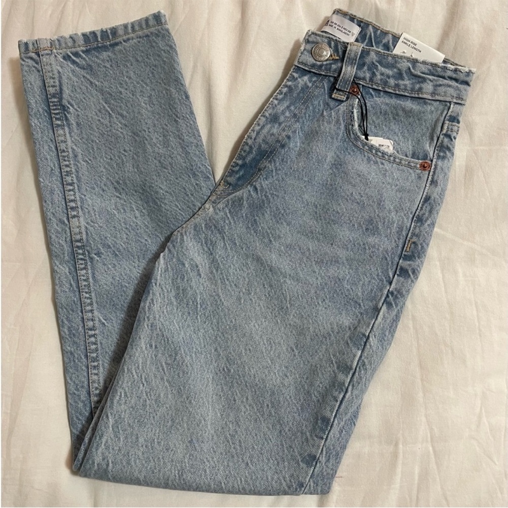 Zara high rise ankle mom jeans